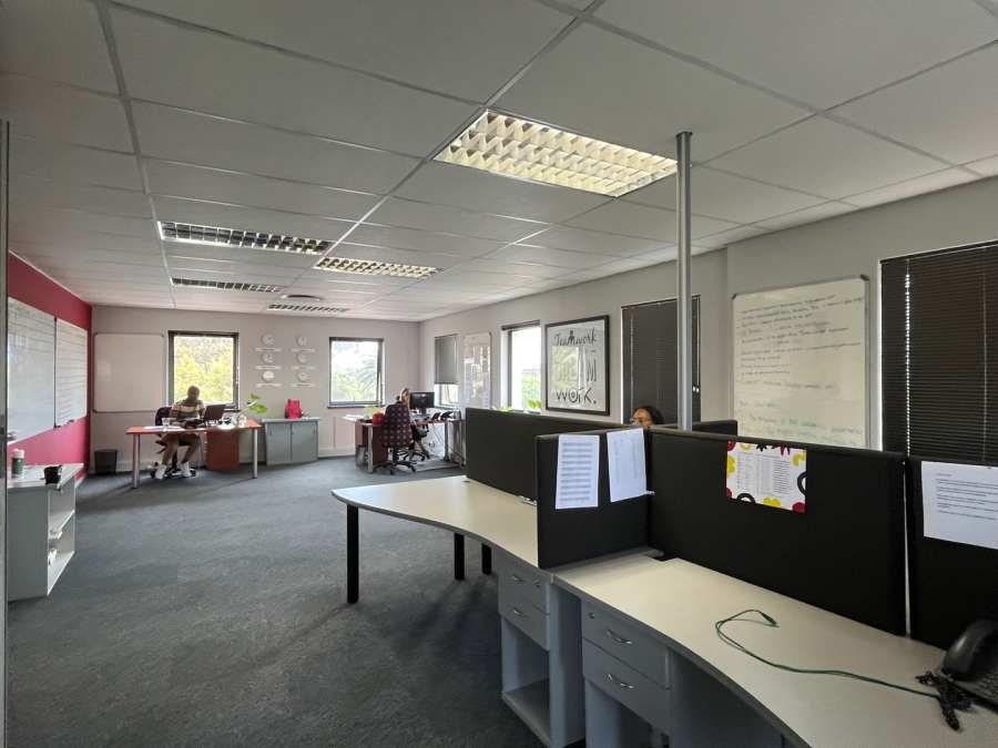 To Let commercial Property for Rent in Kenilworth Western Cape